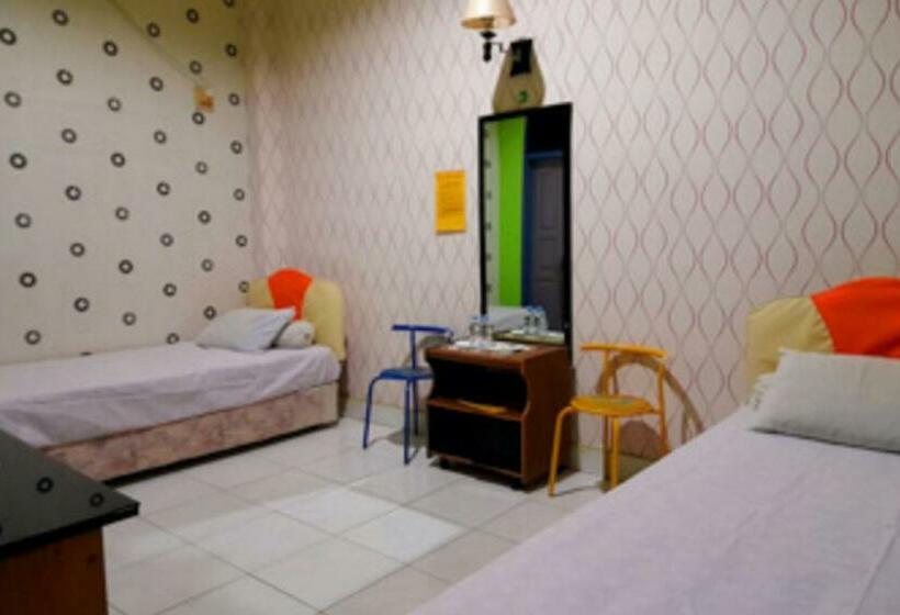 غرفة قياسية, Rosichan Bau Bau Mitra Reddoorz