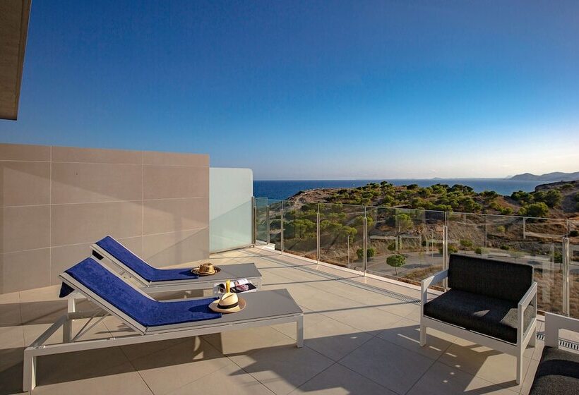, Blue Line Apartment
