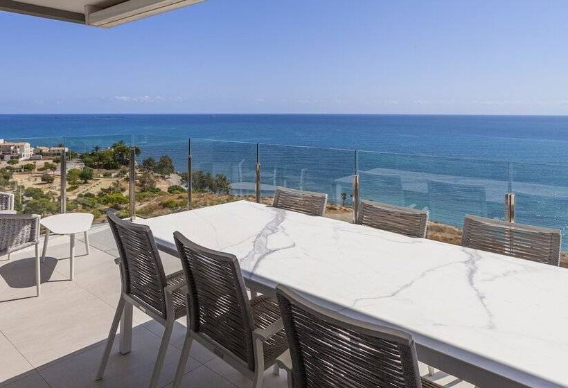 , Blue Line Apartment