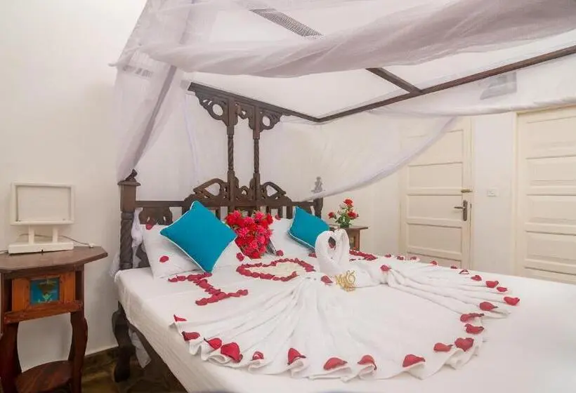 اتاق لوکس, Villa Ameera Malindi