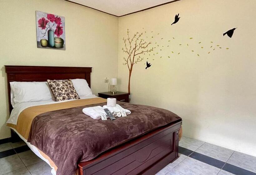 标准间, Casa Santa Lucía