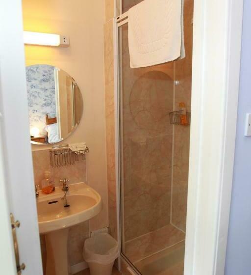 스탠다드 룸, Rockhill Guest House