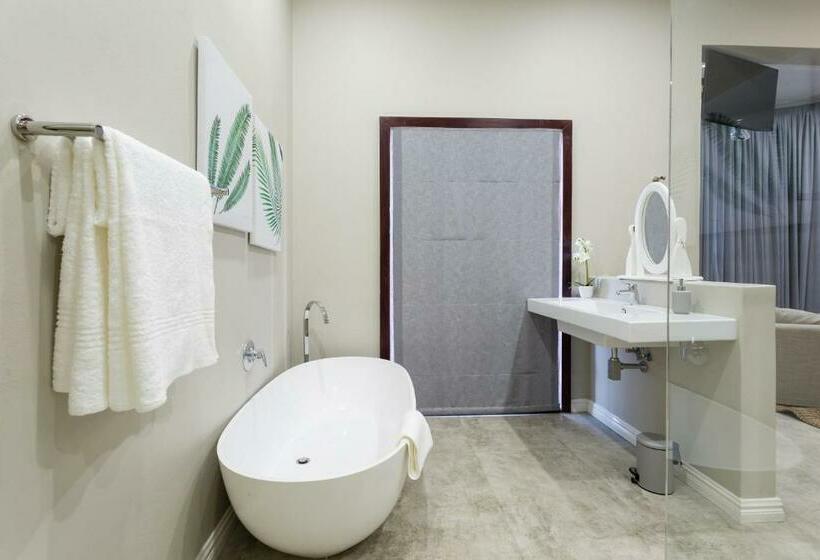 جناح, The Gregory