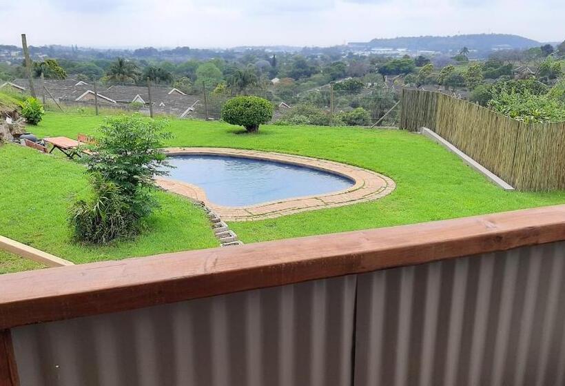 غرفة كلاسيكية, The Gregory