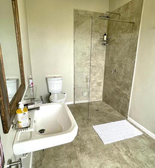 غرفة ديلوكس, The Gregory