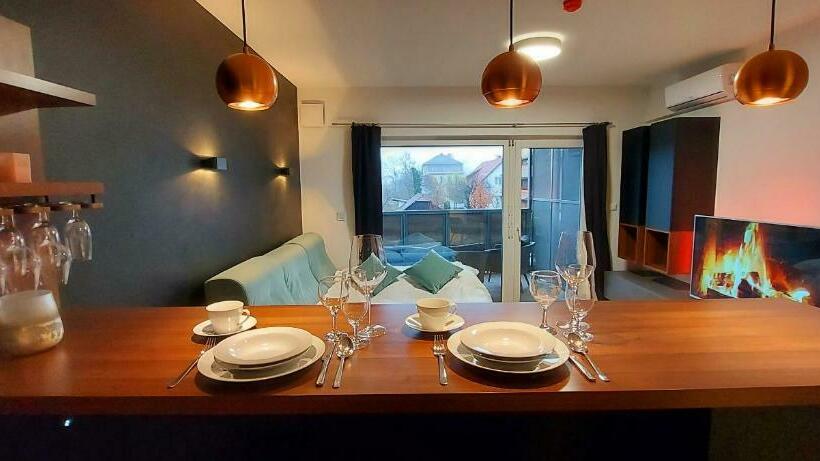 آپارتمان 1 خوابه با بالکن, Bed & Breakfast Rezidenca Pipanova