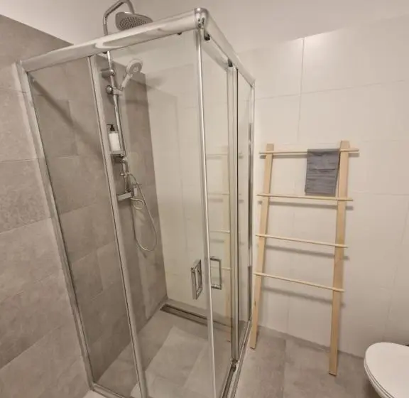آپارتمان 1 خوابه, Bed & Breakfast Rezidenca Pipanova