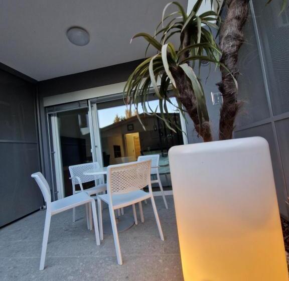 آپارتمان 1 خوابه, Bed & Breakfast Rezidenca Pipanova