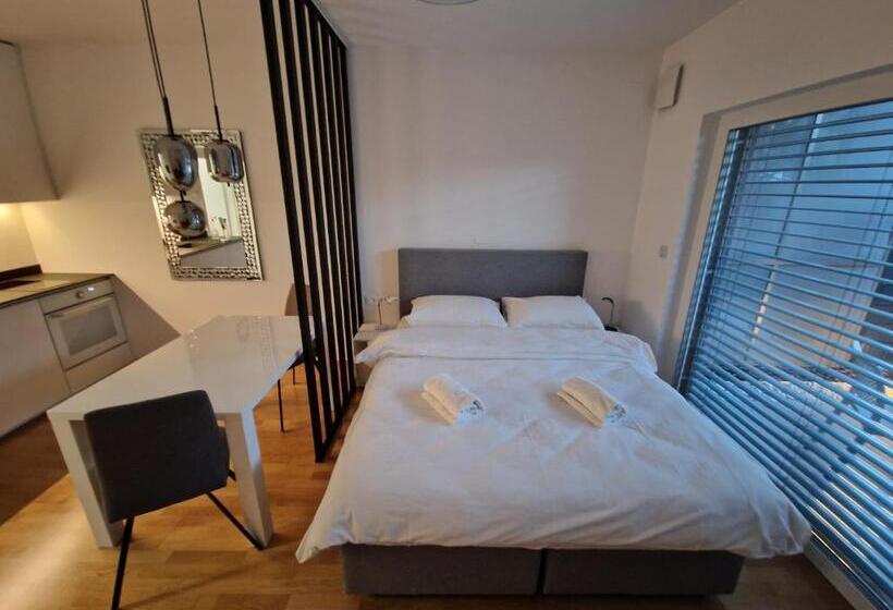 آپارتمان 1 خوابه, Bed & Breakfast Rezidenca Pipanova