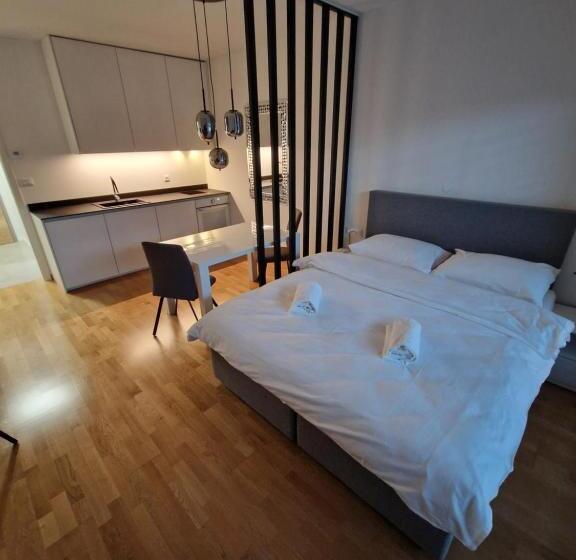 آپارتمان 1 خوابه, Bed & Breakfast Rezidenca Pipanova