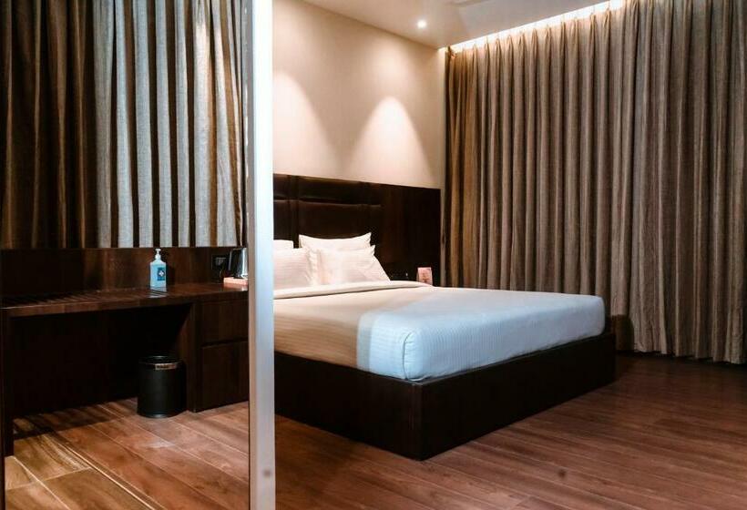 스탠다드 룸 킹사이즈 침대, Econest