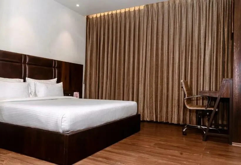 Standardzimmer Kingsize Bett, Econest