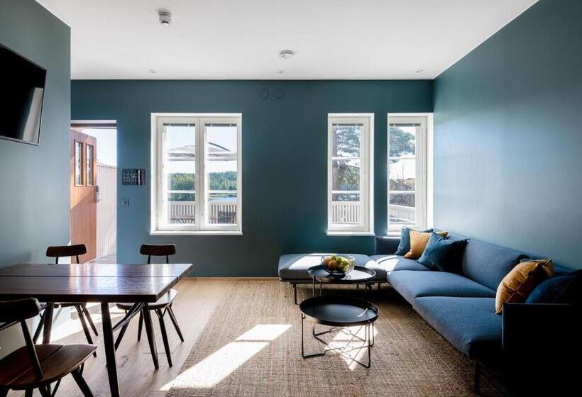 סוויטה דלוקס, Ilola Inn