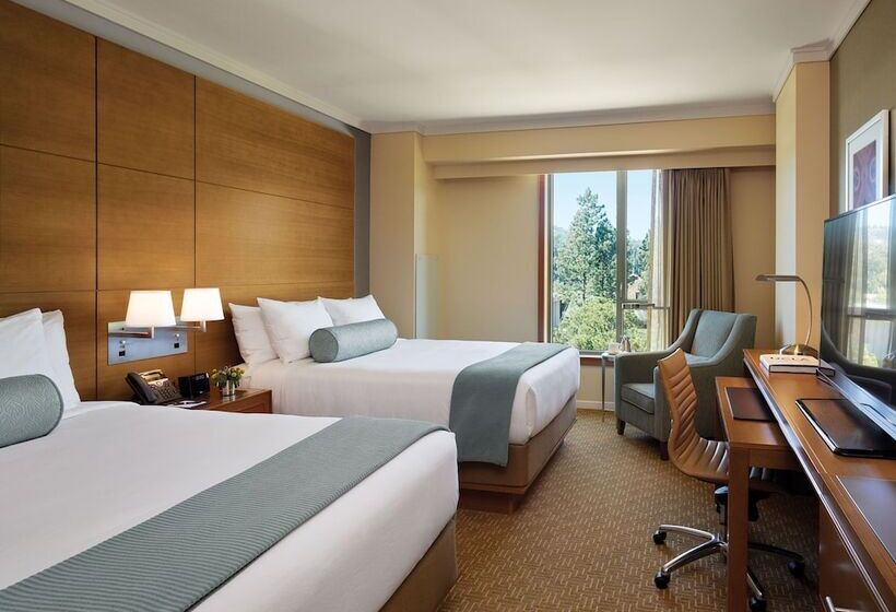 스탠다드 룸, Luskin