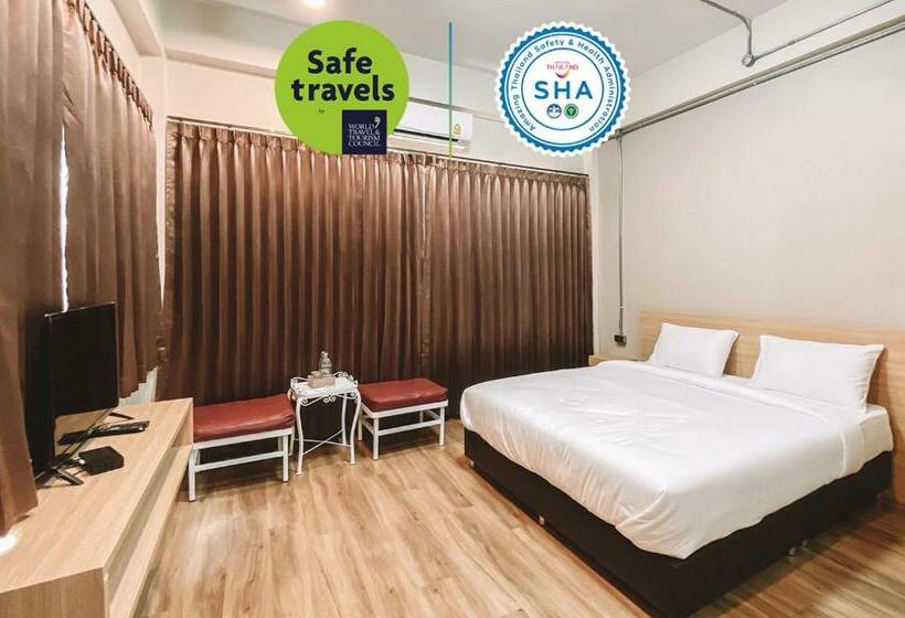 Номер Deluxe, Grand Hotel Buriram