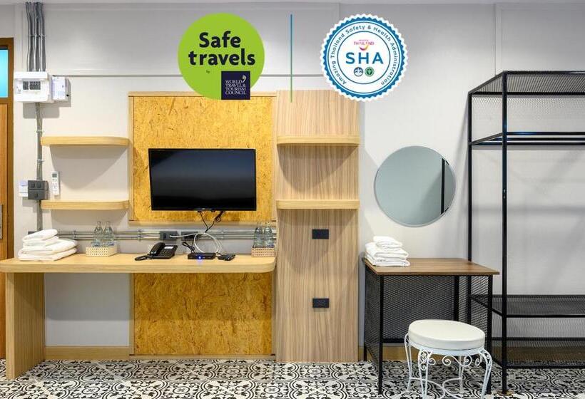 家庭间, Grand Hotel Buriram