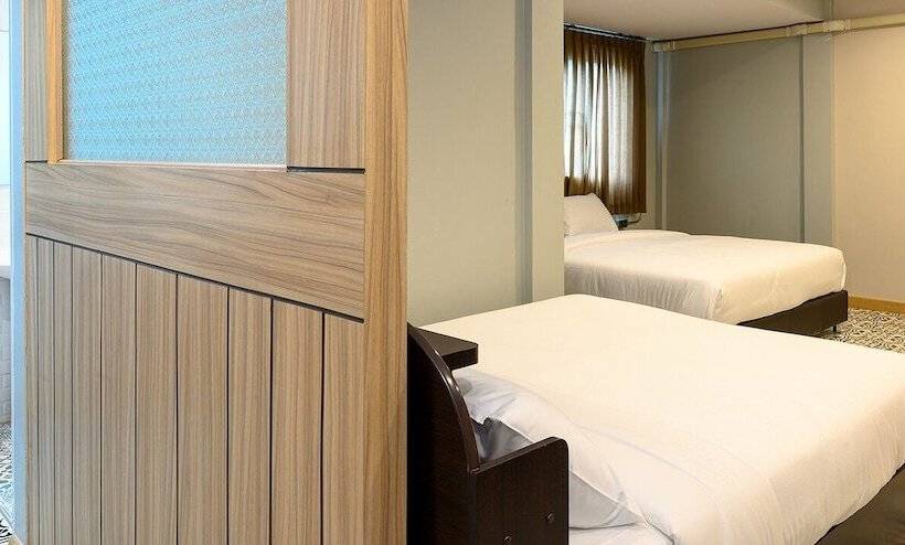 家庭间, Grand Hotel Buriram