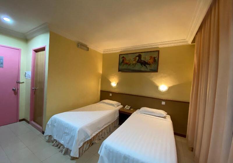 Quarto Estandar, Oyo 89958  Umimas