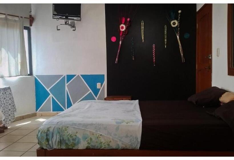 اتاق استاندارد سه نفره, Taxco De Mis Amores