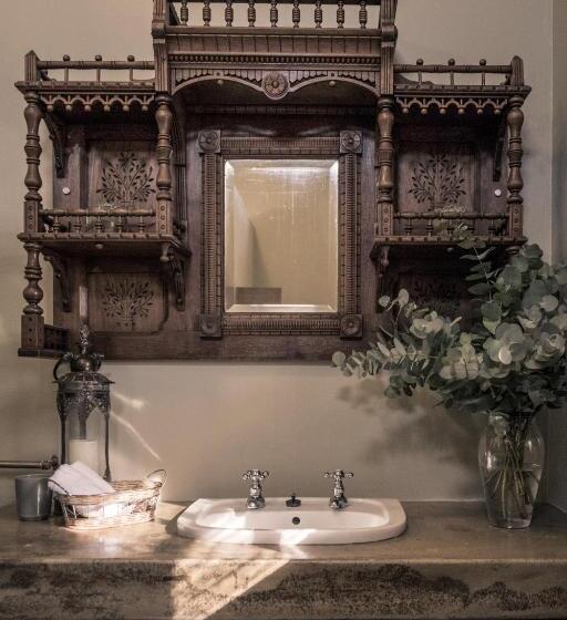 غرفة قياسية مطلّة علي الحديقة, Smugglers' Bnb