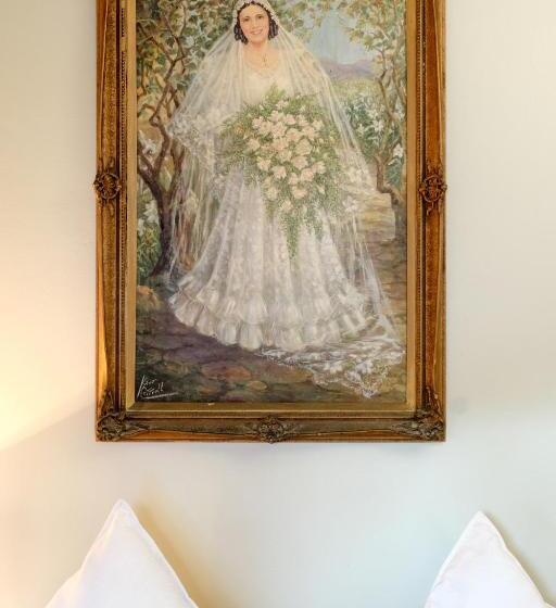 غرفة قياسية مطلّة علي الحديقة, Smugglers' Bnb