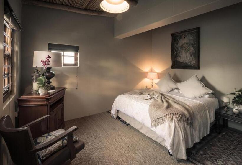 غرفة قياسية مطلّة علي الحديقة, Smugglers' Bnb