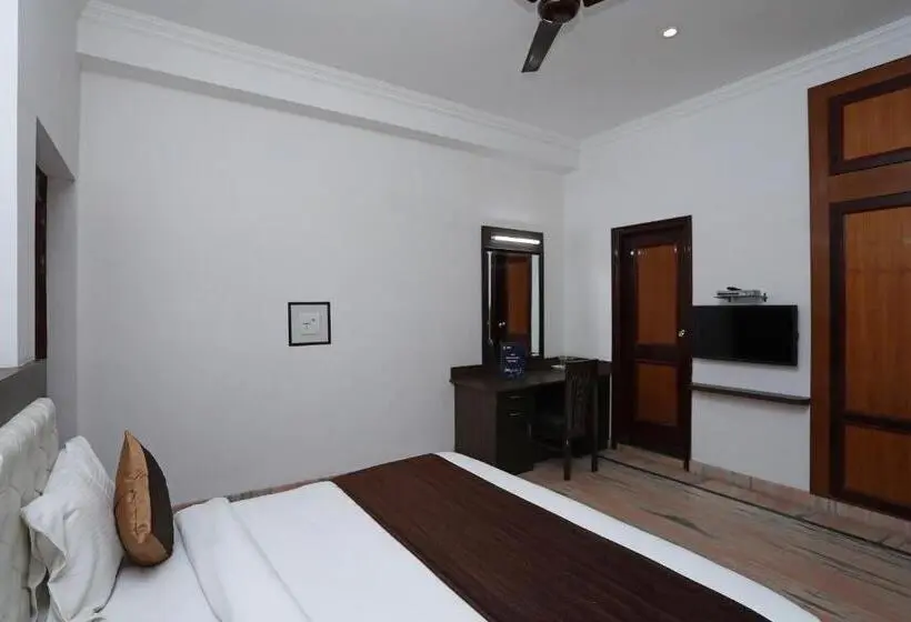 Chambre Standard, Marc Royal