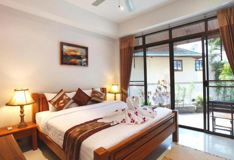 豪华三卧别墅, Kata Sea View Villas