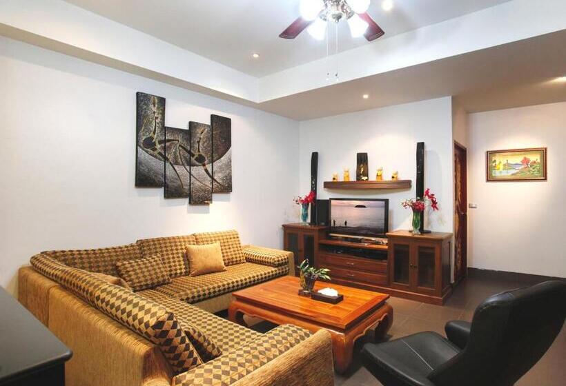 Вилла Deluxe 3 Спальни, Kata Sea View Villas