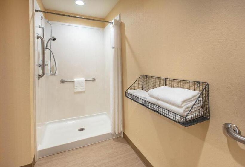 Номер Стандарт Кровать Кинг Адаптированный для Инвалидов, Days Inn & Suites By Wyndham Florence/jackson Area