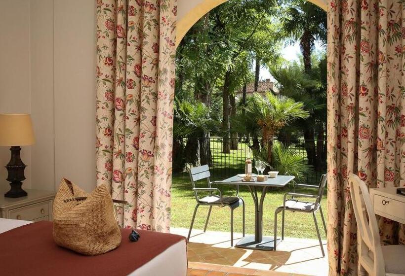 غرفة سوبيريور مطلّة علي الحديقة, Château De Valmer