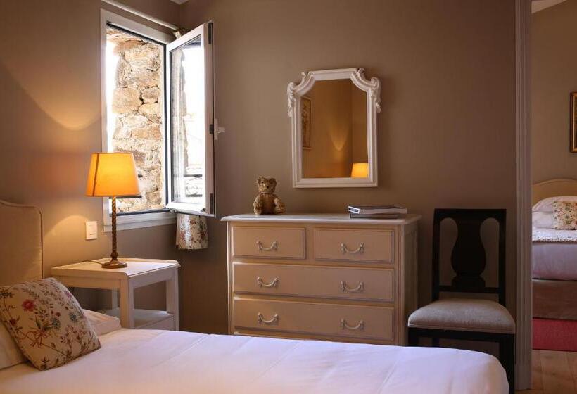 غرفة عائلية, Château De Valmer