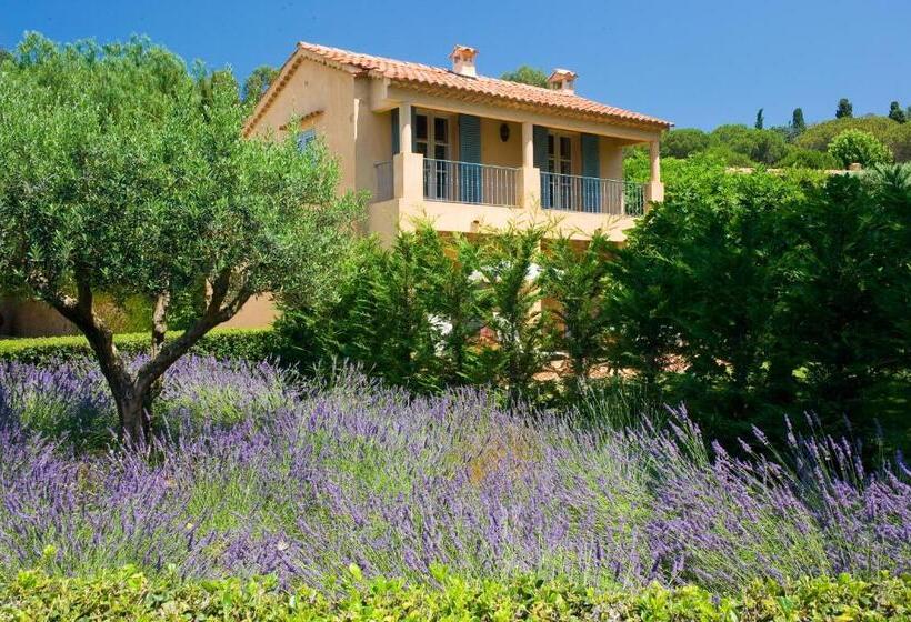 فيلا غرفتين نوم, Château De Valmer