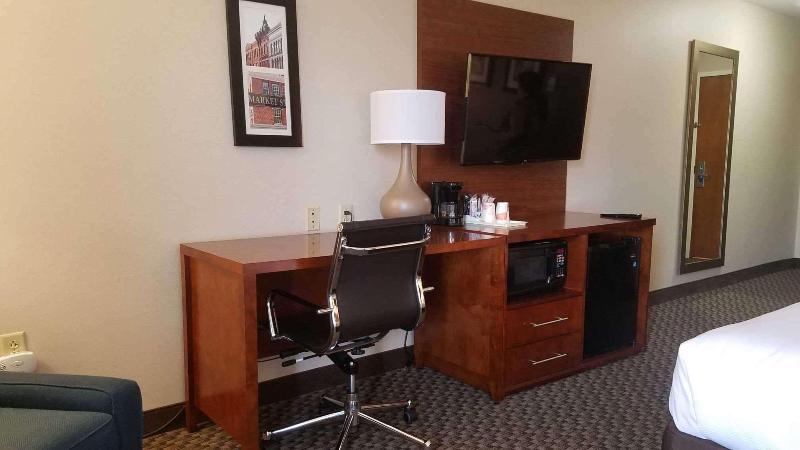 غرفة قياسية سرير كينج, Comfort Inn Airport