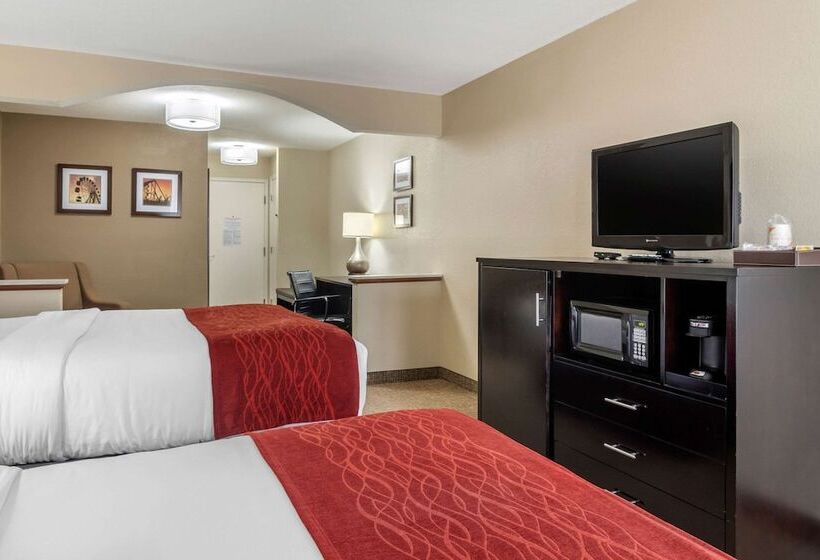 جناح, Comfort Inn & Suites Atlanta Smyrna