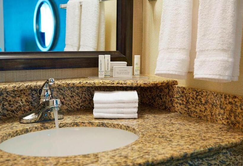 غرفة قياسية سرير كينج, Courtyard Boston Woburn/boston North