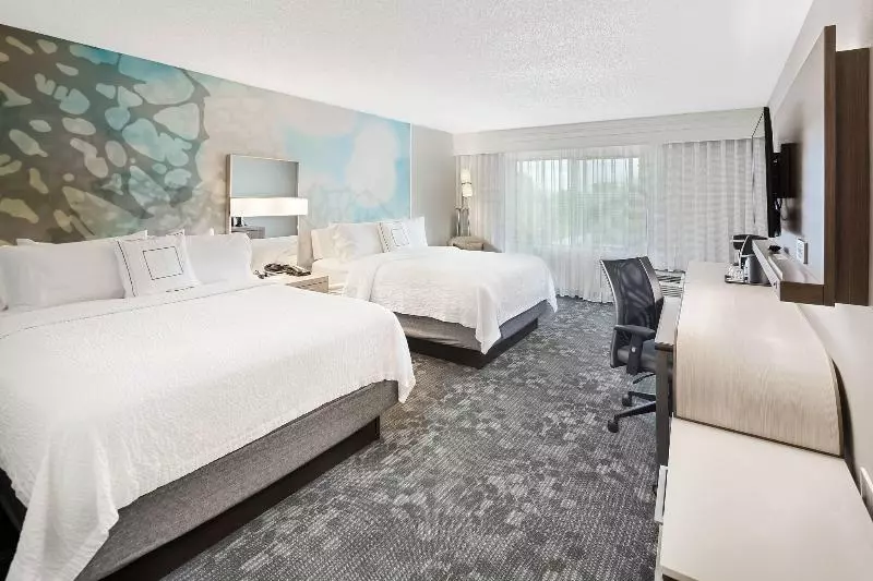Suite Queen Bed, Courtyard By Marriott Bryan College Station