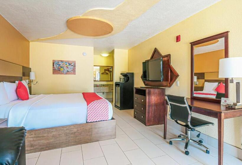 חדר סטנדרט עם מיטת קינג, OYO Hotel Shenandoah Woodlands Mall