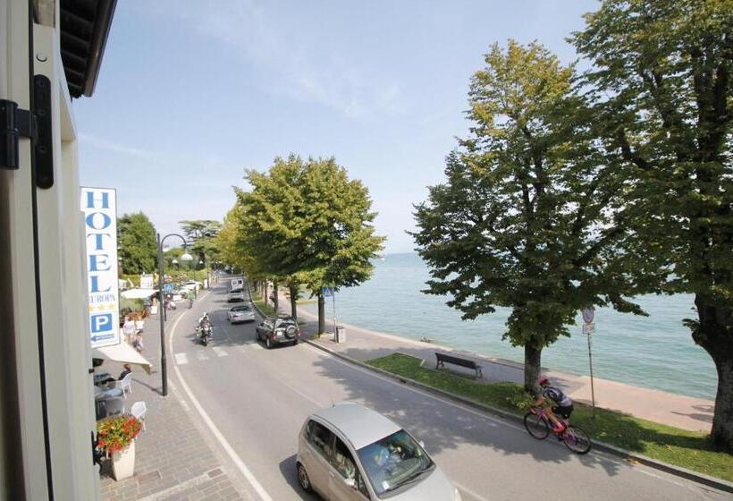 Camera Comfort Vista Lago, Europa