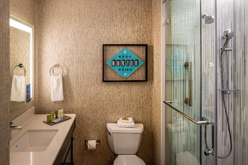 جناح سرير كينج, Hilton Austin Airport