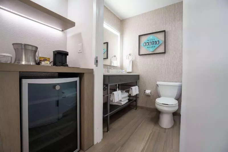 اتاق لوکس با تخت بزرگ, Hilton Austin Airport