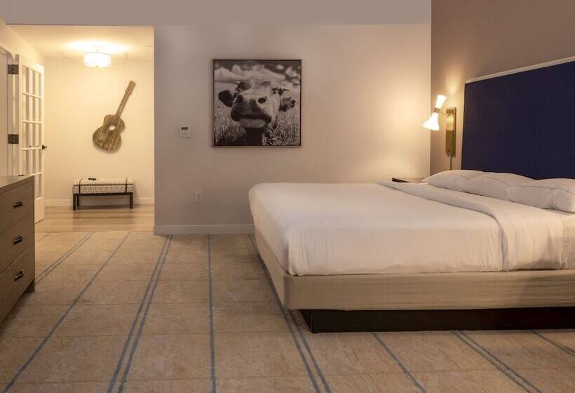 סוויטה, Hilton Austin Airport