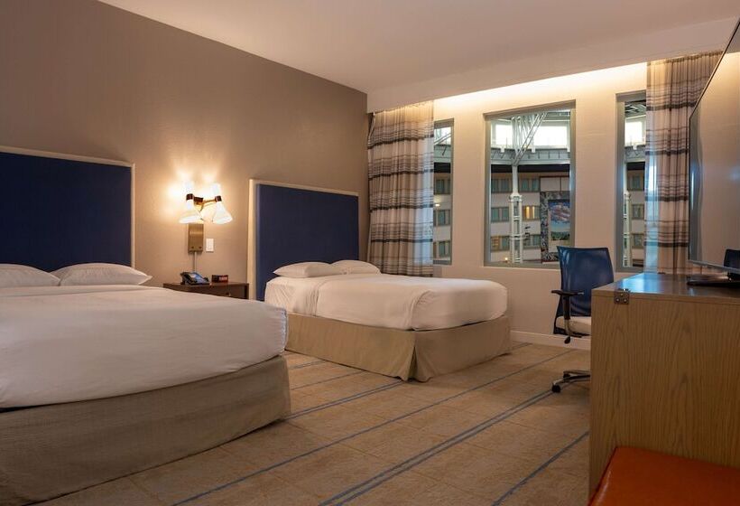 חדר סטנדרט שתי מיטות זוגיות, Hilton Austin Airport