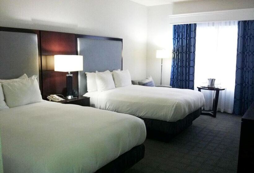 اتاق استاندارد برای معلولان, Hilton Scranton & Conference Center