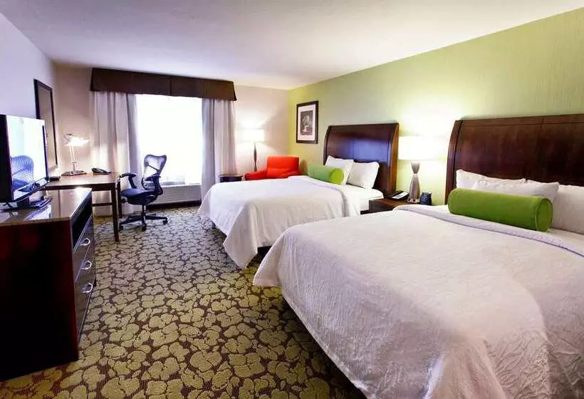 スタンダードルーム, Hilton Scranton & Conference Center