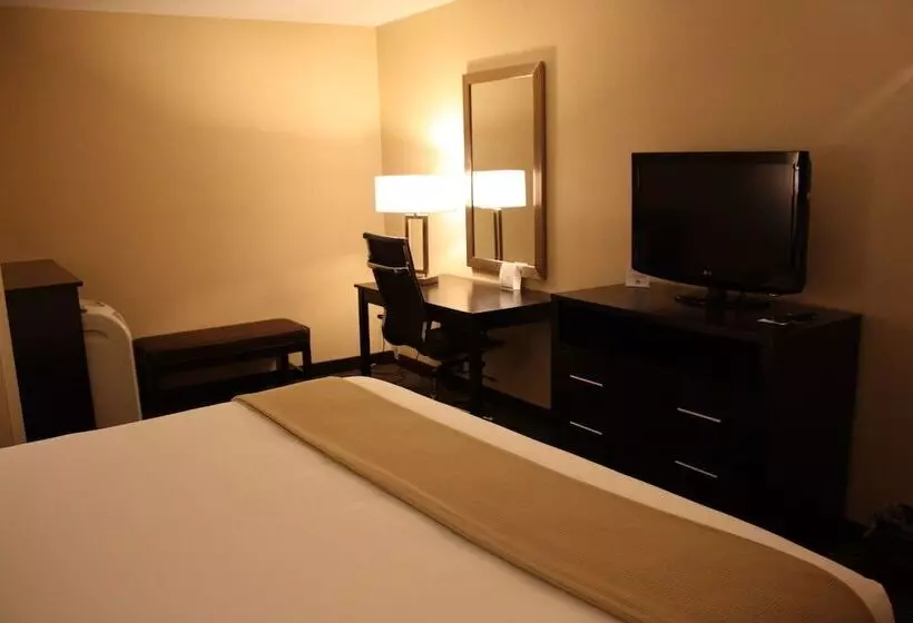 Sviitti, Holiday Inn Express Ludlow Chicopee Area, An Ihg
