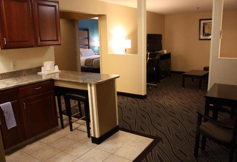 Люкс, Holiday Inn Express   Ludlow   Chicopee Area, An Ihg