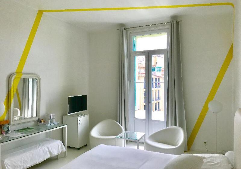 اتاق استاندارد با تخت بزرگ, Holiday Inn Lafayette City Centre, An Ihg