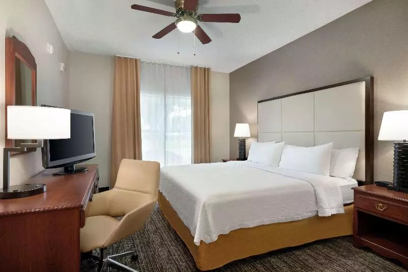 キングサイズベッドのスイートルーム, Homewood Suites By Hilton Dallasarlington