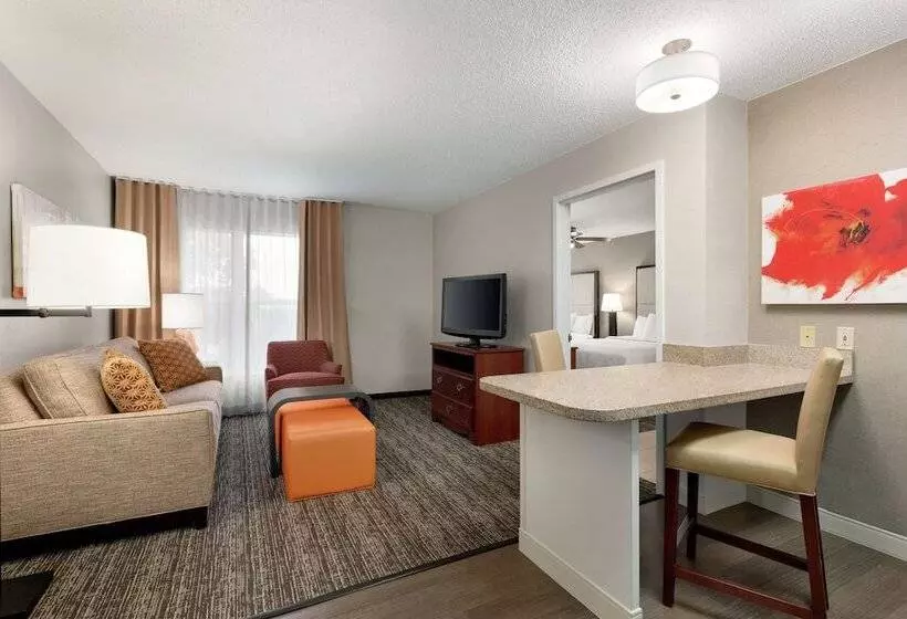 スイート, Homewood Suites By Hilton Dallasarlington